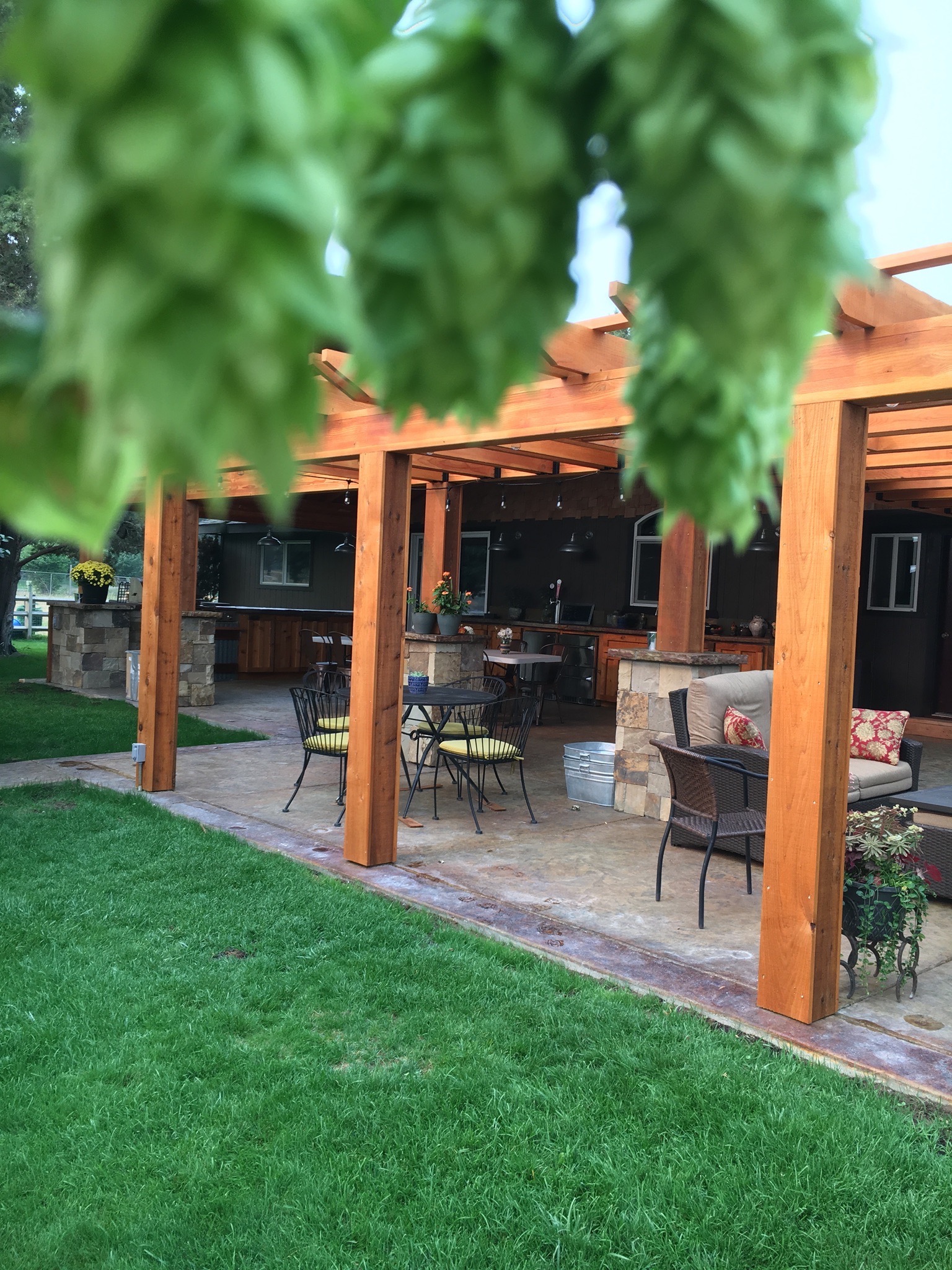 H2HandyPro.Kip.Pergola.OutdoorKitchen.CentralOregon