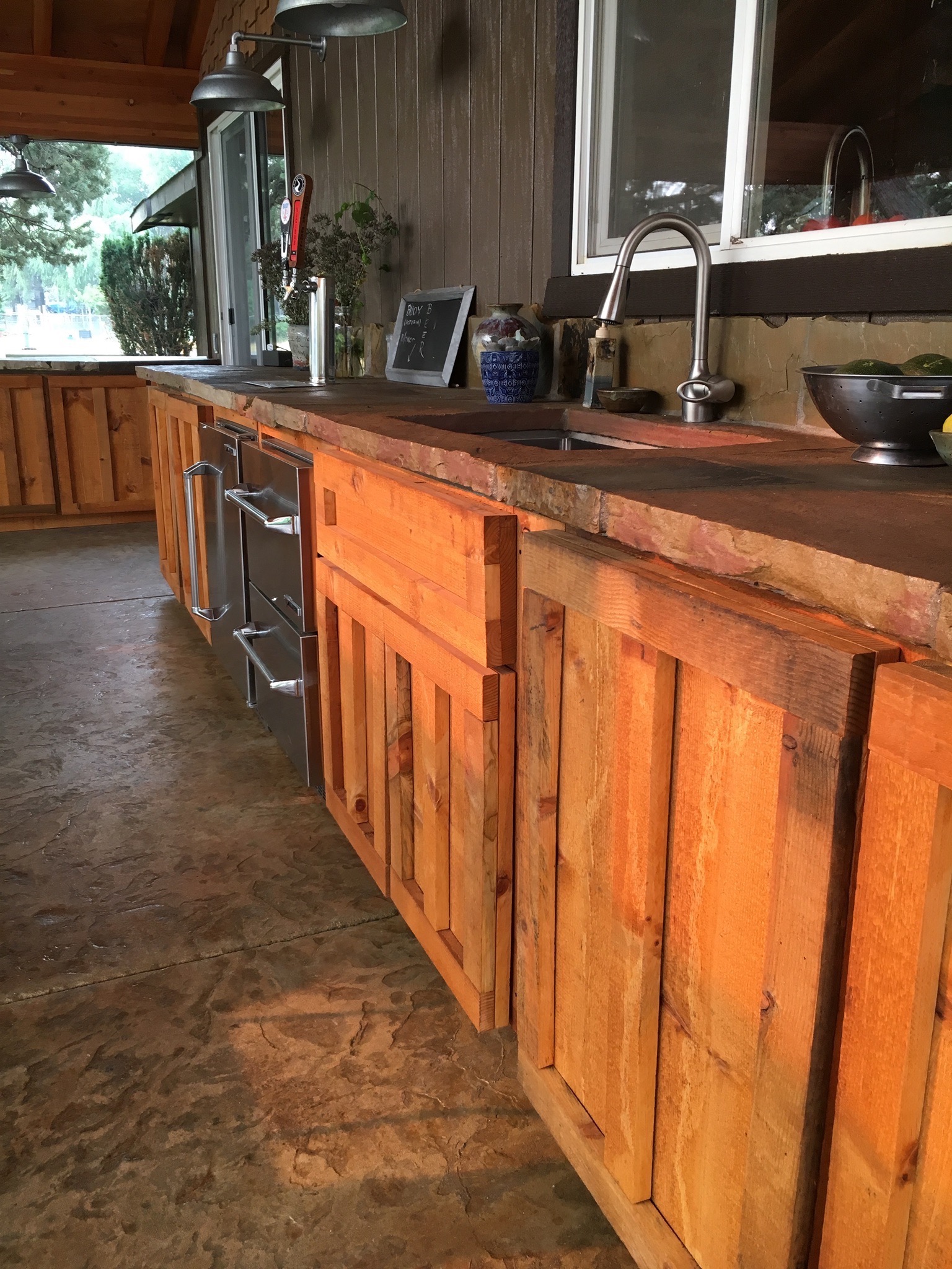 OutdoorKitchen.CustomCabinets.H2HandyPro