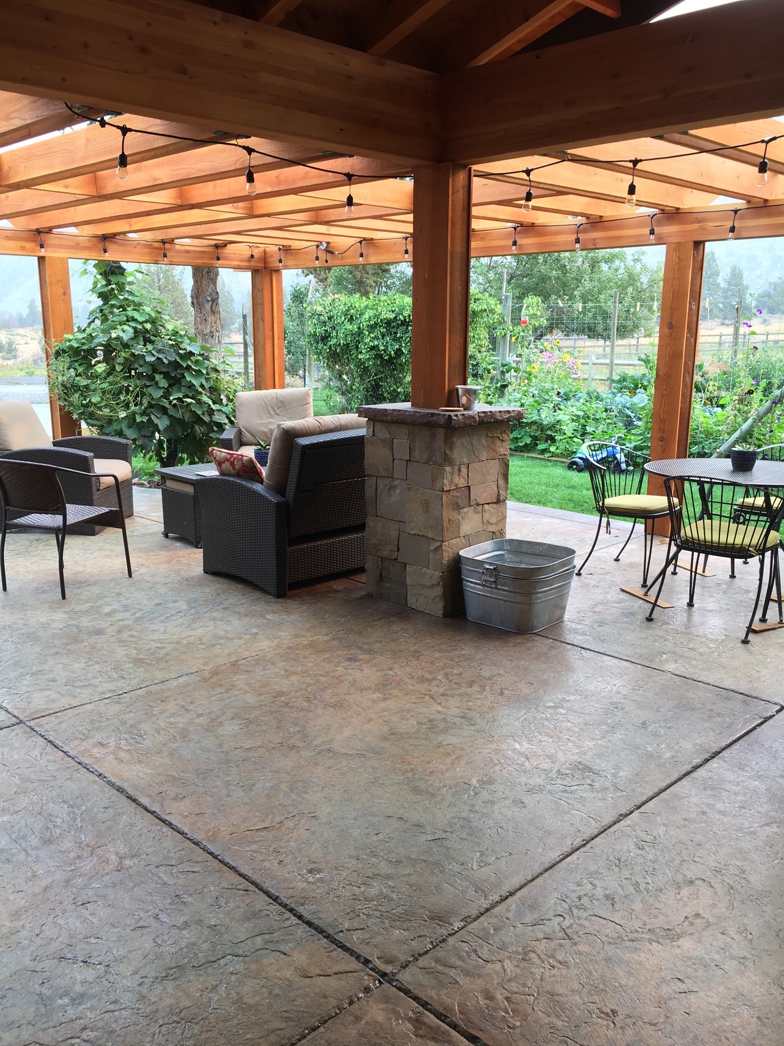 OutdoorLiving.Bend.OR.H2HandyPro